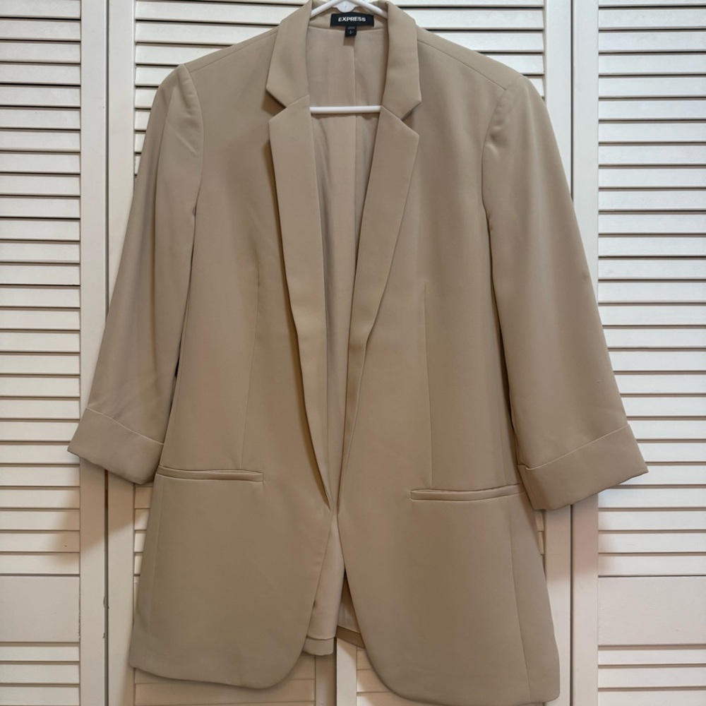 Classic Express Women's Beige Open front Blazer size large